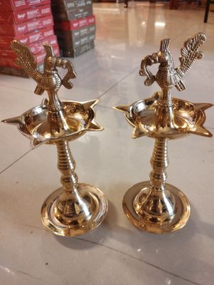 Brass lamp (size-1)