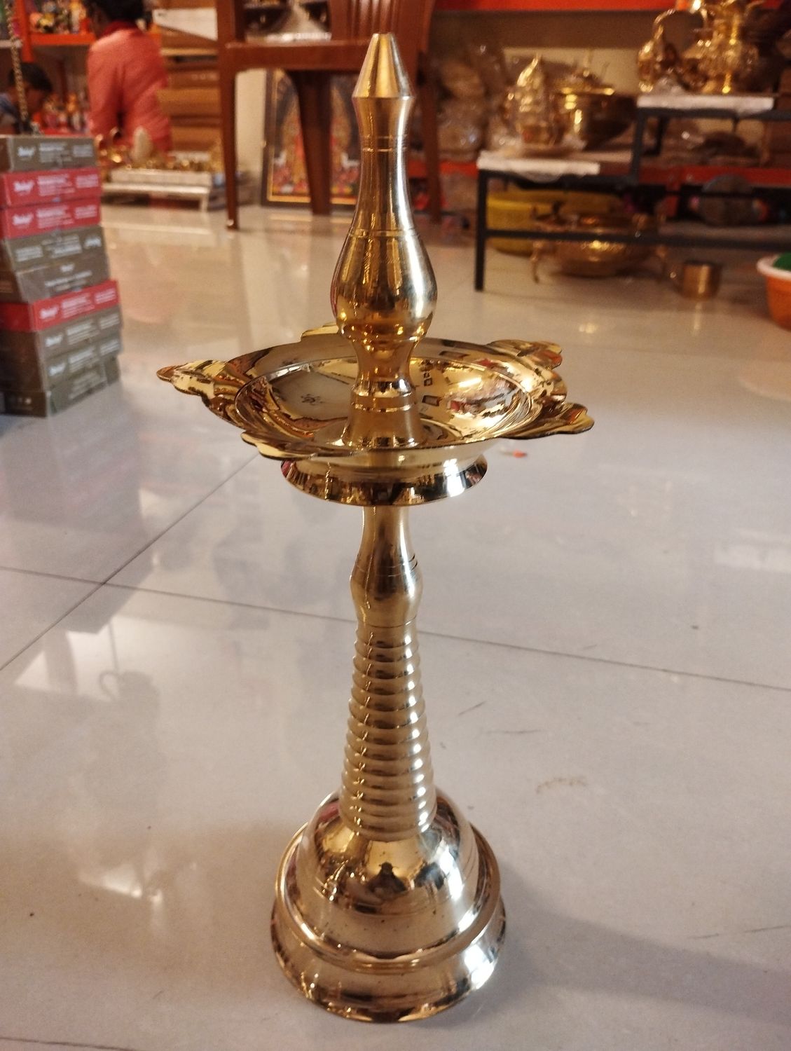 Brass kerla lamp (1)
