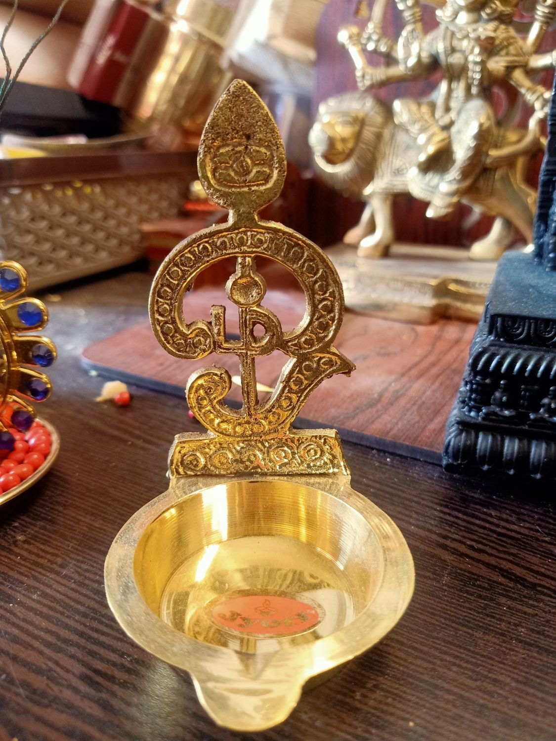 OM Diya (b)