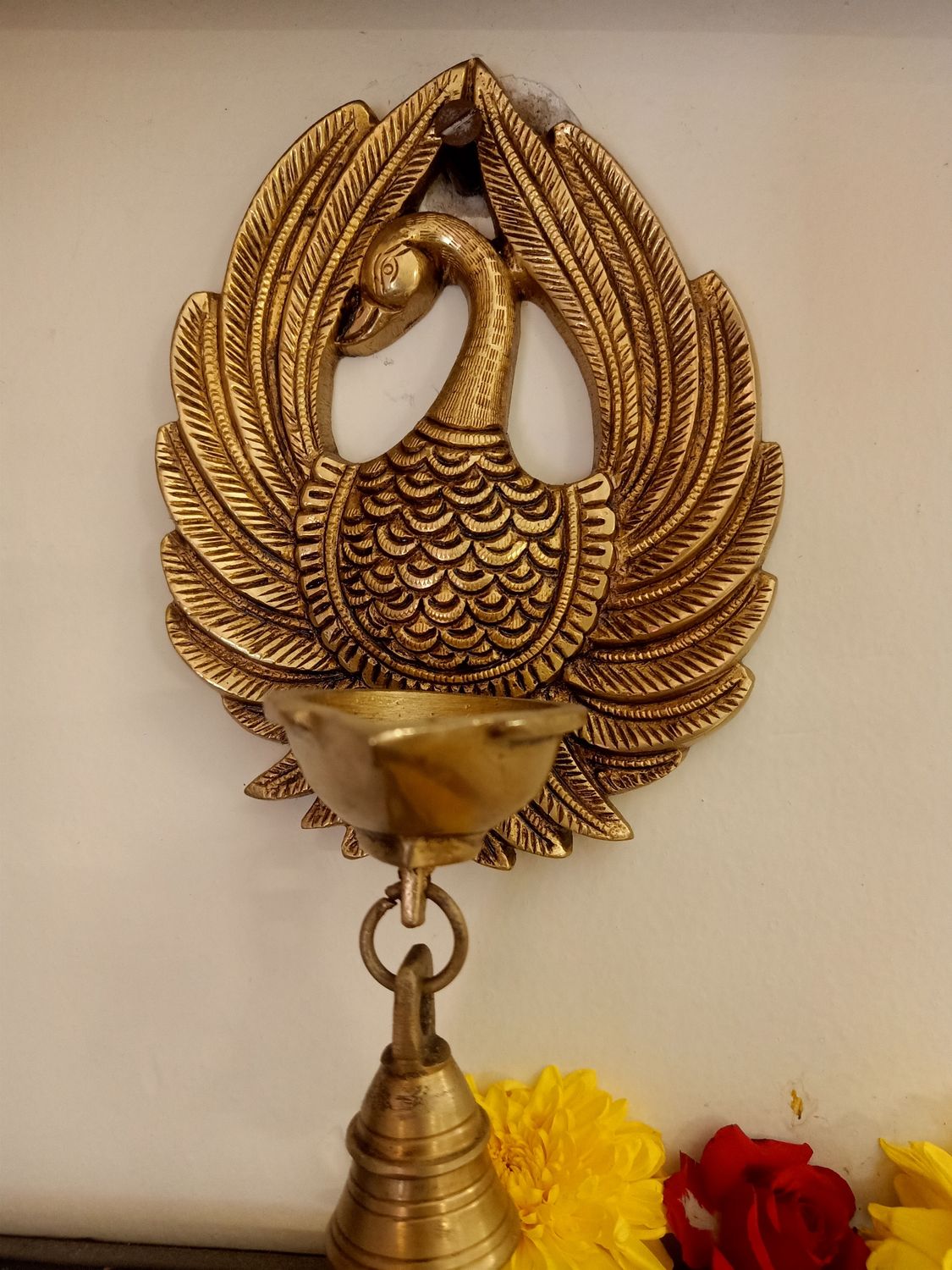 Peacock wall hanging stand with bell