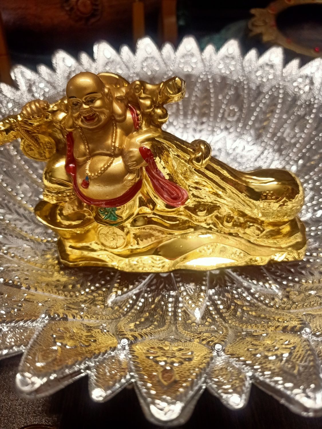 Laughing budha