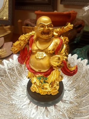 Laughing budha (b)
