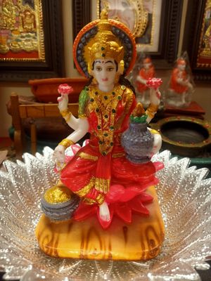 Lakshmi idol