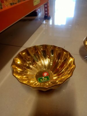 Brass bowl with stand (b)