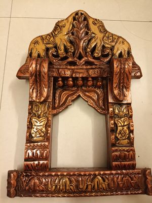 Wooden jharokha