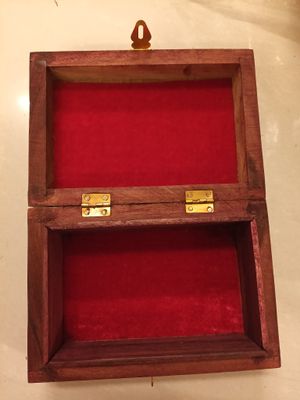 Wooden box (small)