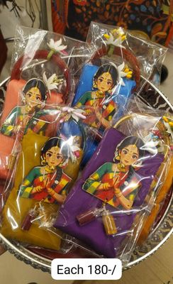 Return gift blouse sets