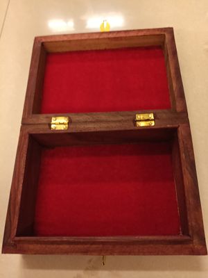 Wooden box (1)