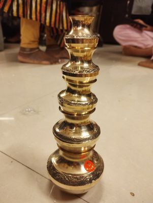 Kubera pot (set)