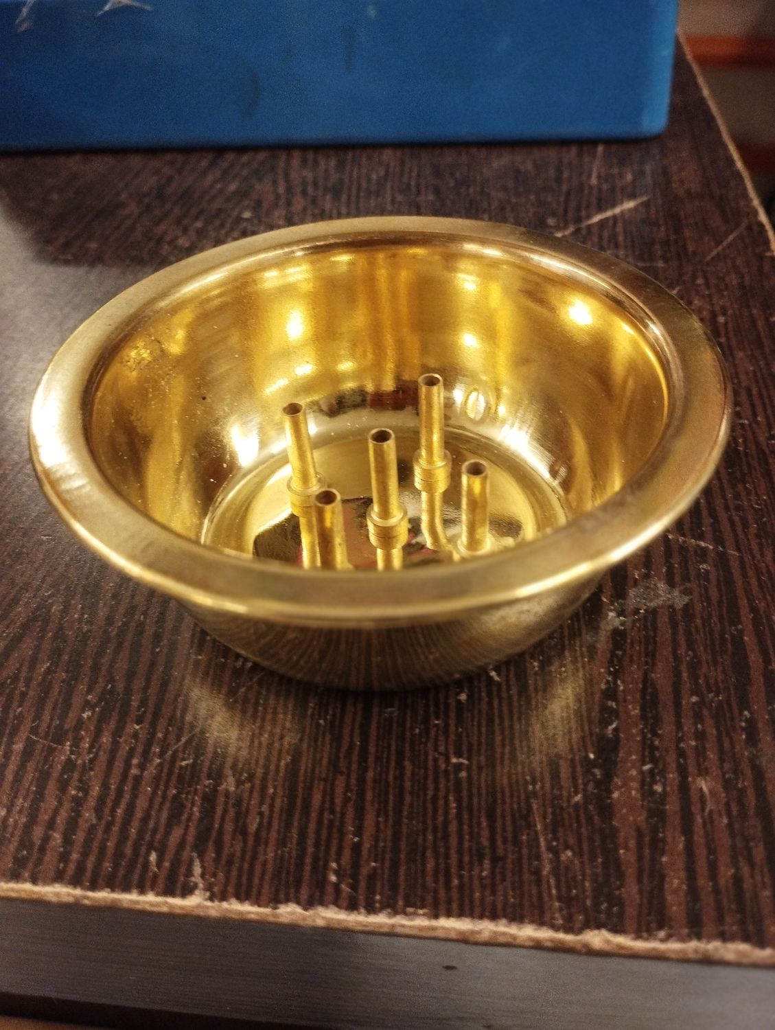 Brass agarbatti stand
