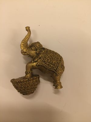 Brass elephant