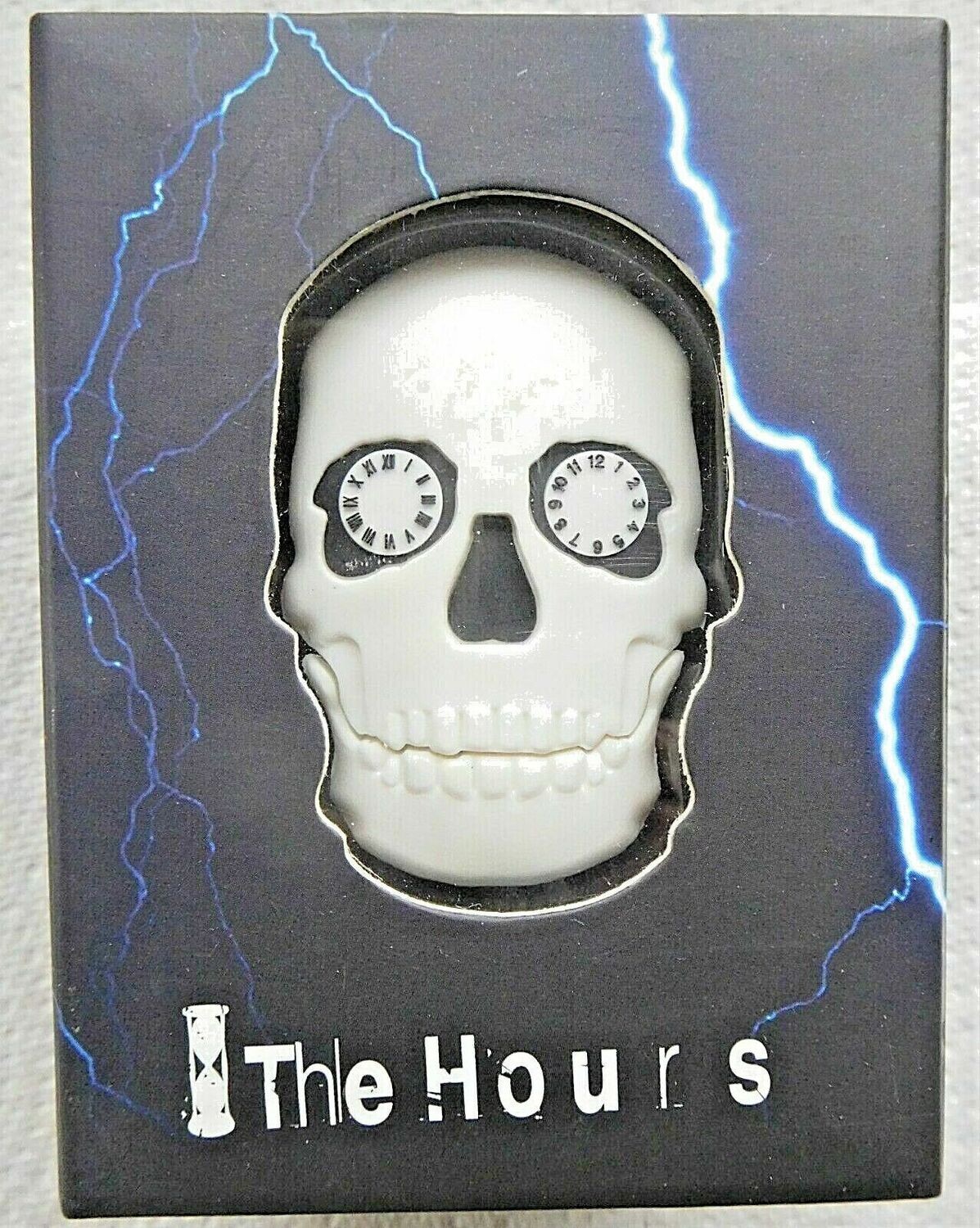 Damien Hirst &quot;The Hours See The Light Skull USBstick&quot; (#0467)