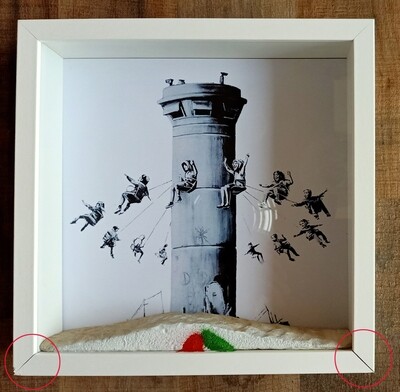 Banksy  &quot;Box Set&quot; #402 with Receipt SOLD OUT!! (#0732)