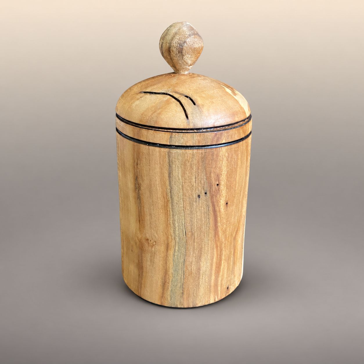 Dose mit Deckel aus Apfelbaum