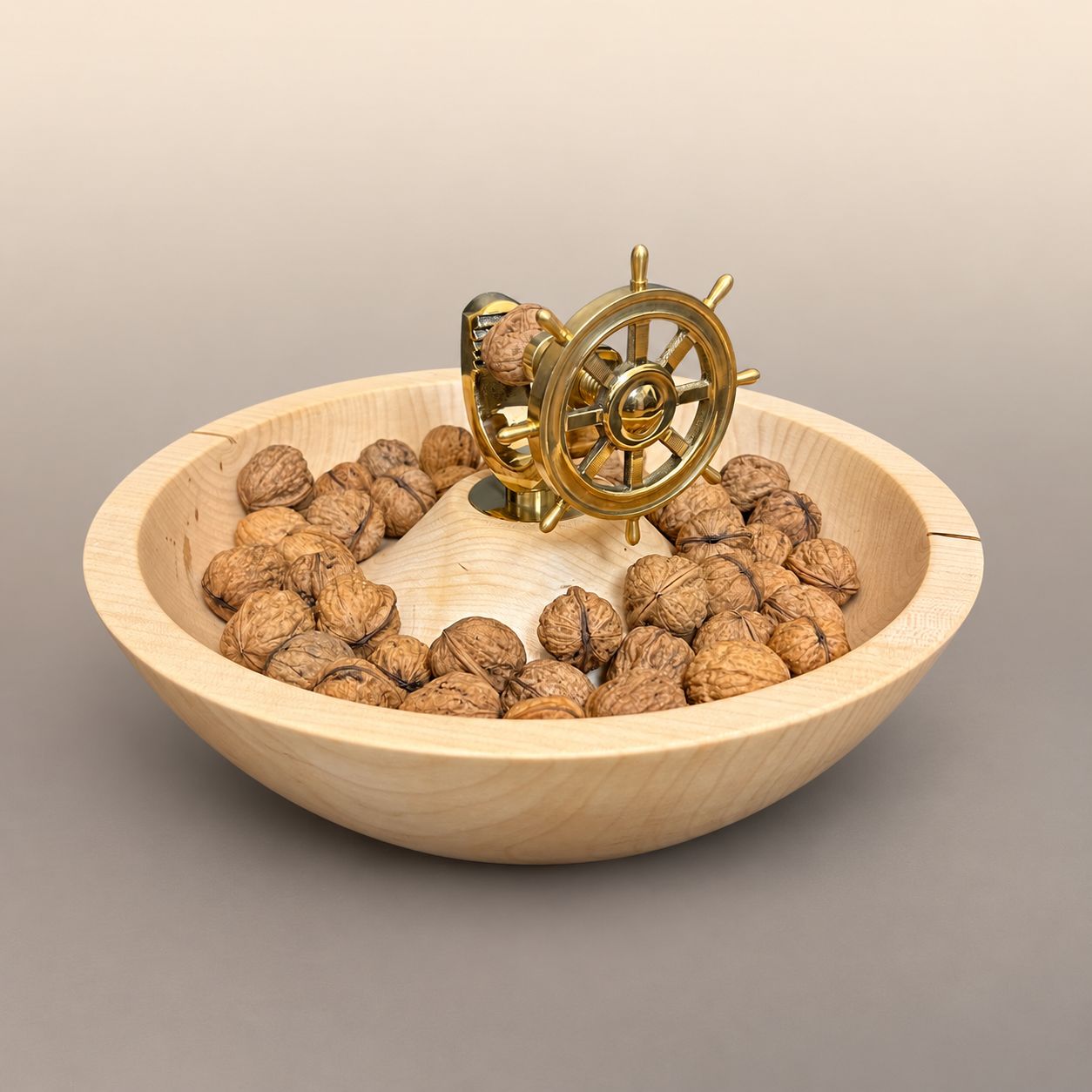 Nussknackerschale aus Ahorn (Ø 31 cm) Nussknackerschale aus Ahorn (Ø 31 cm)