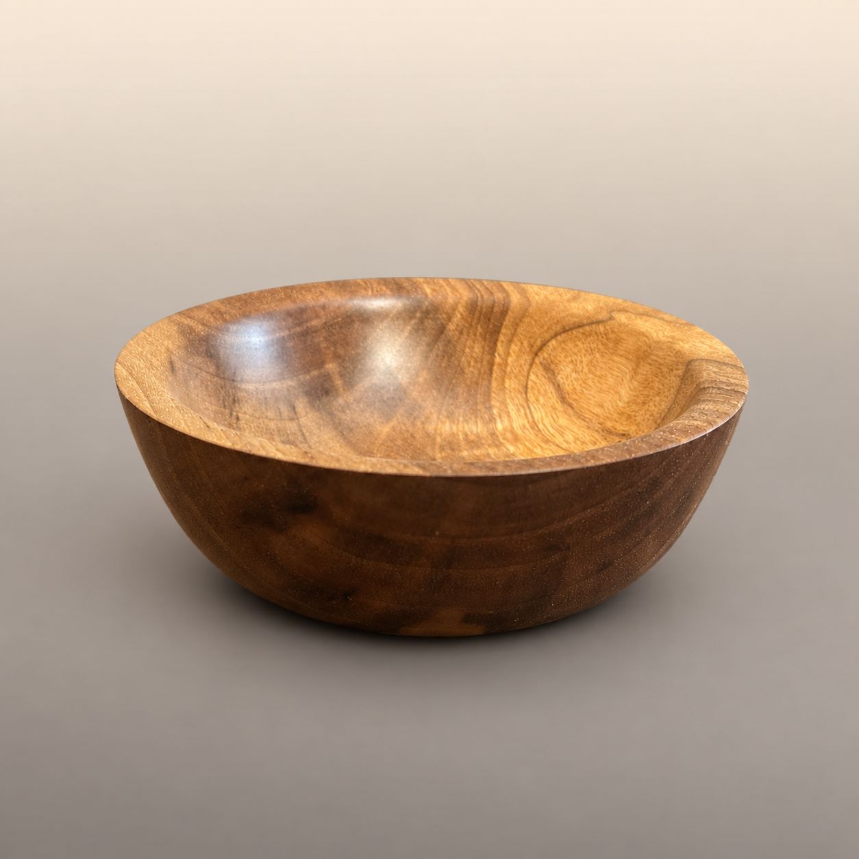 Schale aus Nussbaum (Ø 12.5 cm)