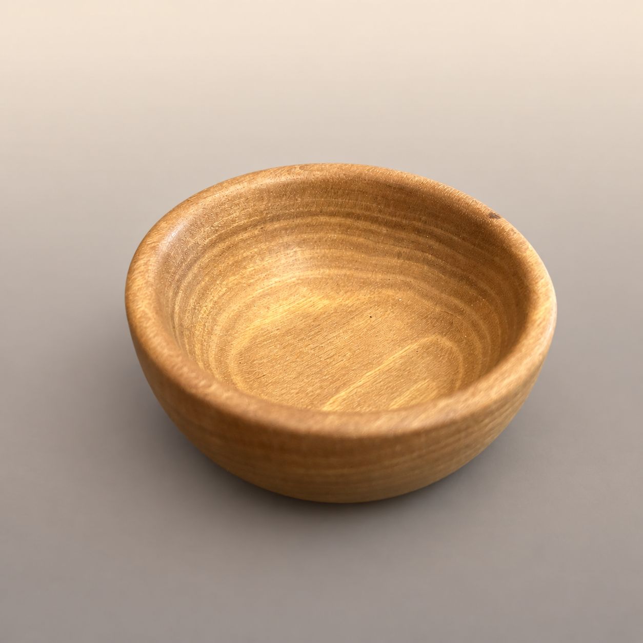 Schale aus Nussbaum (Ø 11 cm)