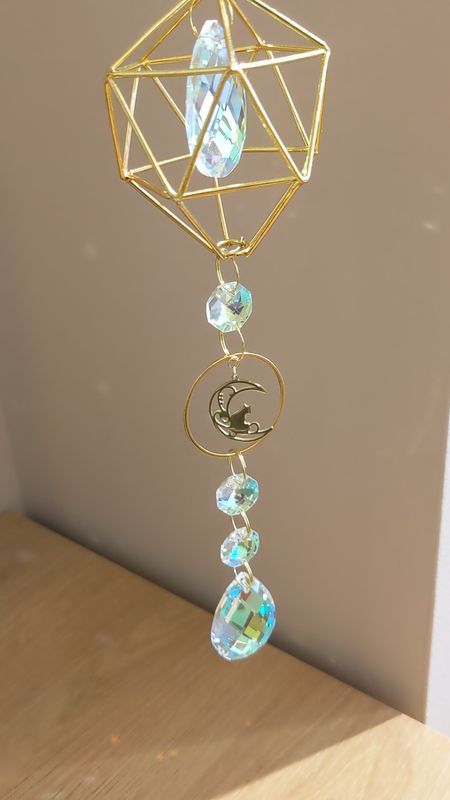 Attrape soleil &quot;losange et chat&quot;