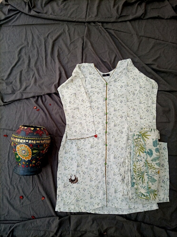 3 PIECE LAWN SUIT ALL OVER PRINTED