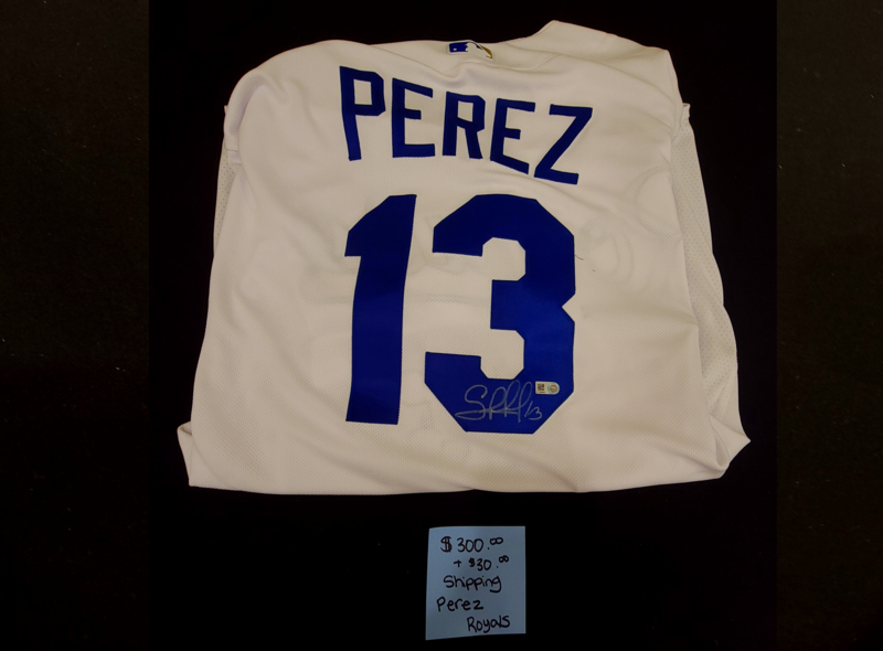 Salvador " Perez " Royals #13 Signed Baseball Jersey