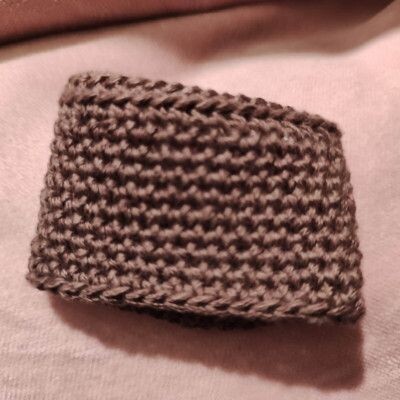 Gehäkelter kurzer Rock Braun (für 13 cm Baby Bären). Dekoartikel