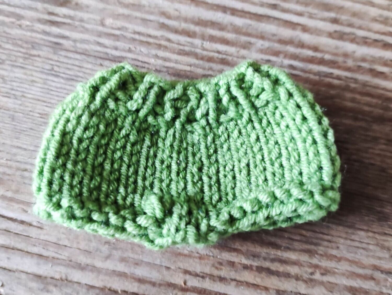 Mini Hose Grün für Baby Bär. Strickhose. Baumwolle. Dekoartikel. Gebraucht