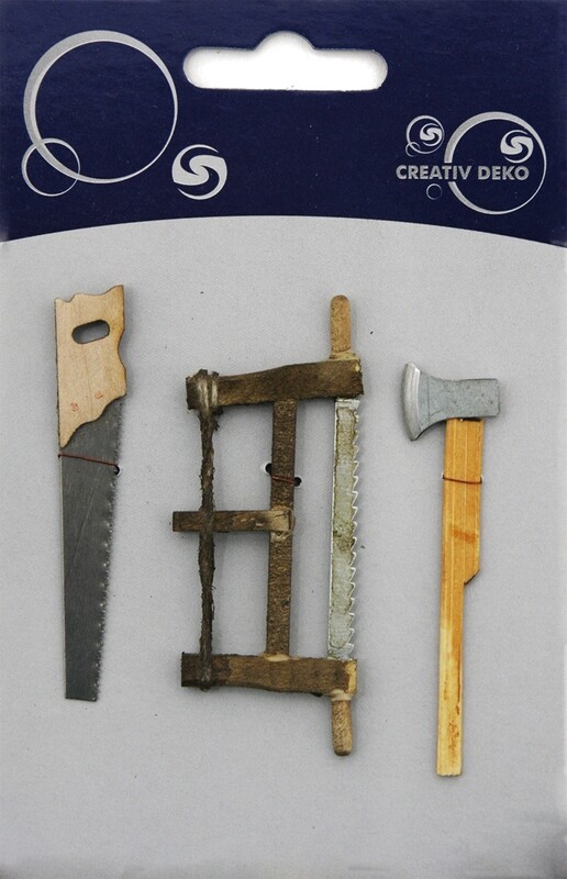 Miniatur Schreinerset. Werkzeug. 6,5 cm. Sägen. Axt. Wichteltür Zubehör. Krippenzubehör. 3 teilig. Dekoartikel