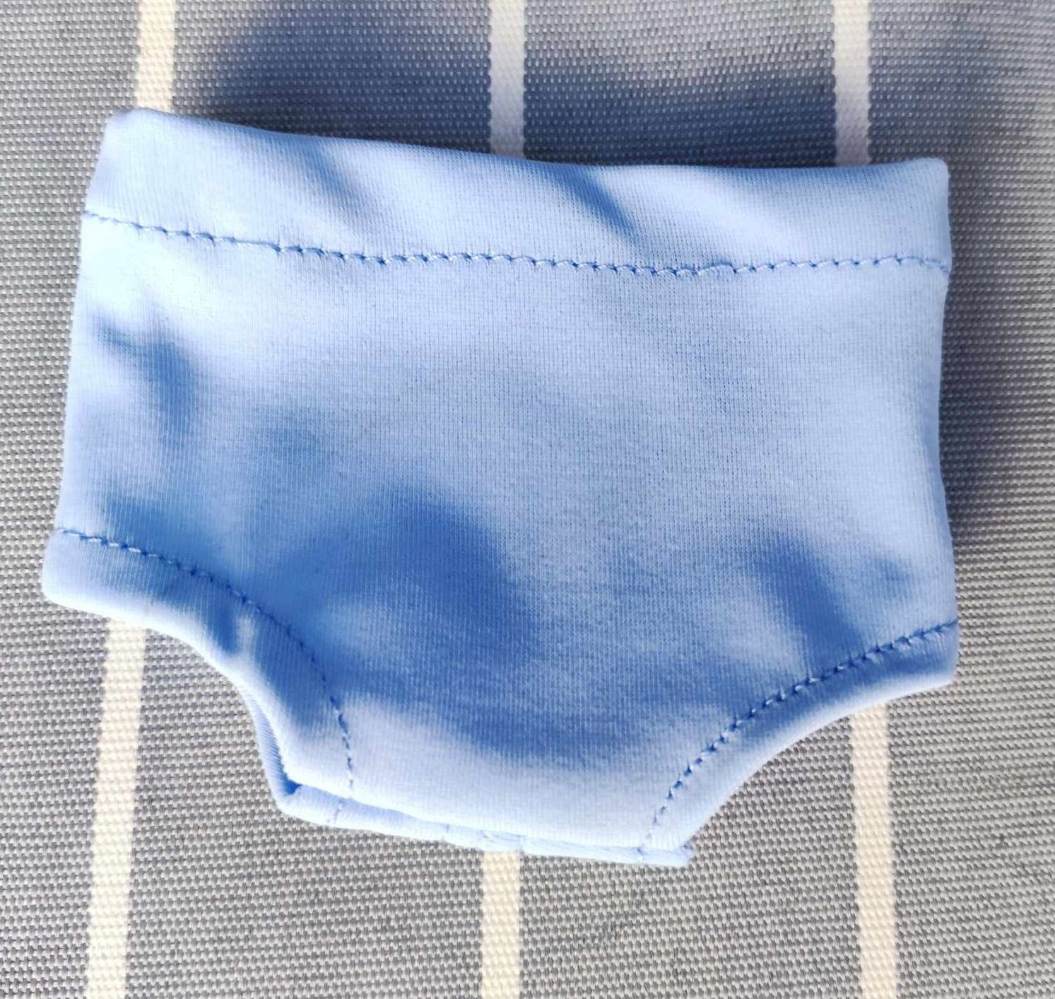 Badehose hellblau (für 23 cm Bären). Dekorartikel. Gebraucht