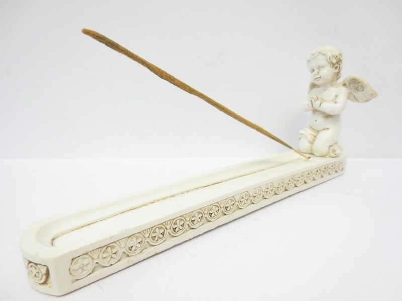 Amor / Cupido Engel betend Räucherstaebchenhalter
