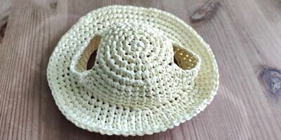 Strohhut.  Hut Zitrone (Für 40 cm Bären). Dekoartikel. Gebraucht