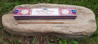Satya Champa Sacred Ritual Räucherstäbchen 15 g