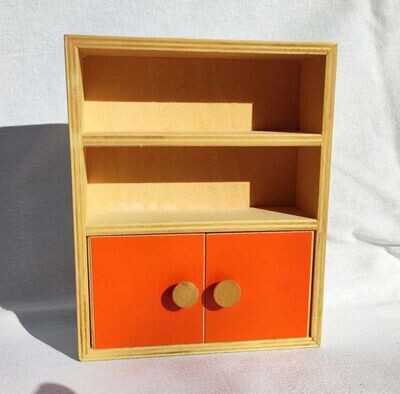 Vintage Schrank Orange für Puppenstube. Dekoartikel Vintage Schrank Orange für Puppenstube. Dekoartikel