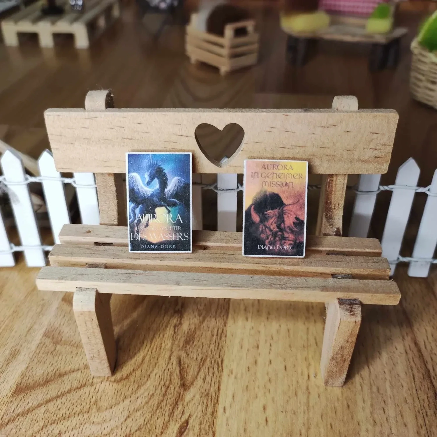 Miniatur Bücher. Wichteltür Zubehör. Dekoartikel