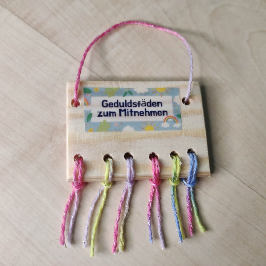 Glitzer Geduldsfaeden zum Mitnehmen Glitzer Geduldsfaeden zum Mitnehmen