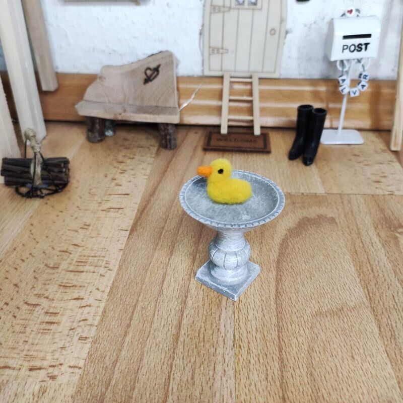 Miniatur Ente. Filzente 2 cm - Wolle. Wichteltür Zubehör. Oster Dekoration. Dekoartikel