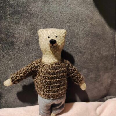 Gehäkelter Pullover  Braun (Pulli für 13 cm Baby Bären). Wolle, Polyamid. Dekoartikel. Gebraucht