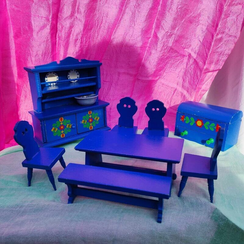 Vintage Puppenstuben Möbel Set Esszimmer Blau. Holz. Dekoartikel