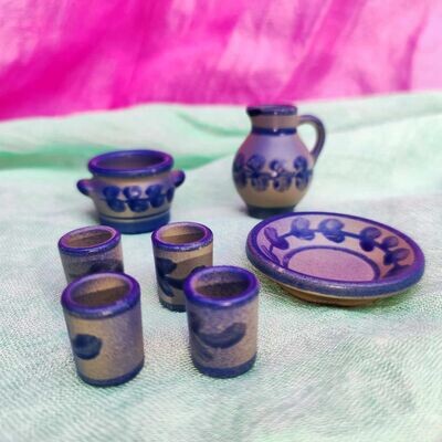 Keramikgeschirr für Puppenstube und Wichteltür. Vintage. Blau bemalt. Dekoartikel