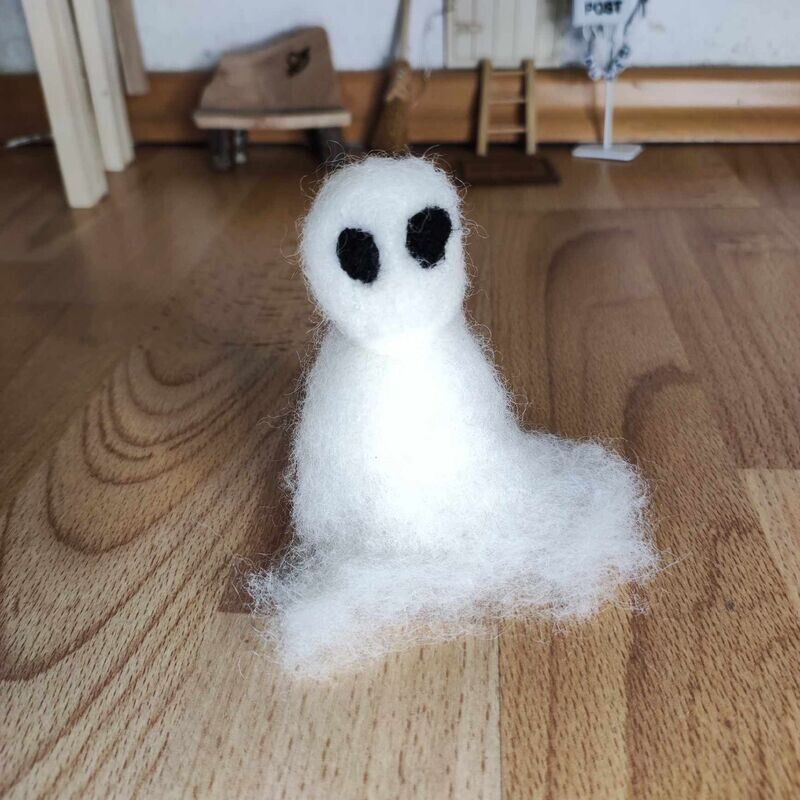Miniatur Gespenst. Halloween Dekoration Miniatur Gespenst. Halloween Dekoration