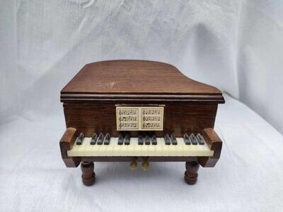 Miniatur Flügel. Klavier mit 6 Untersetzern. Holz.  Braun. Dekoartikel. Gebraucht