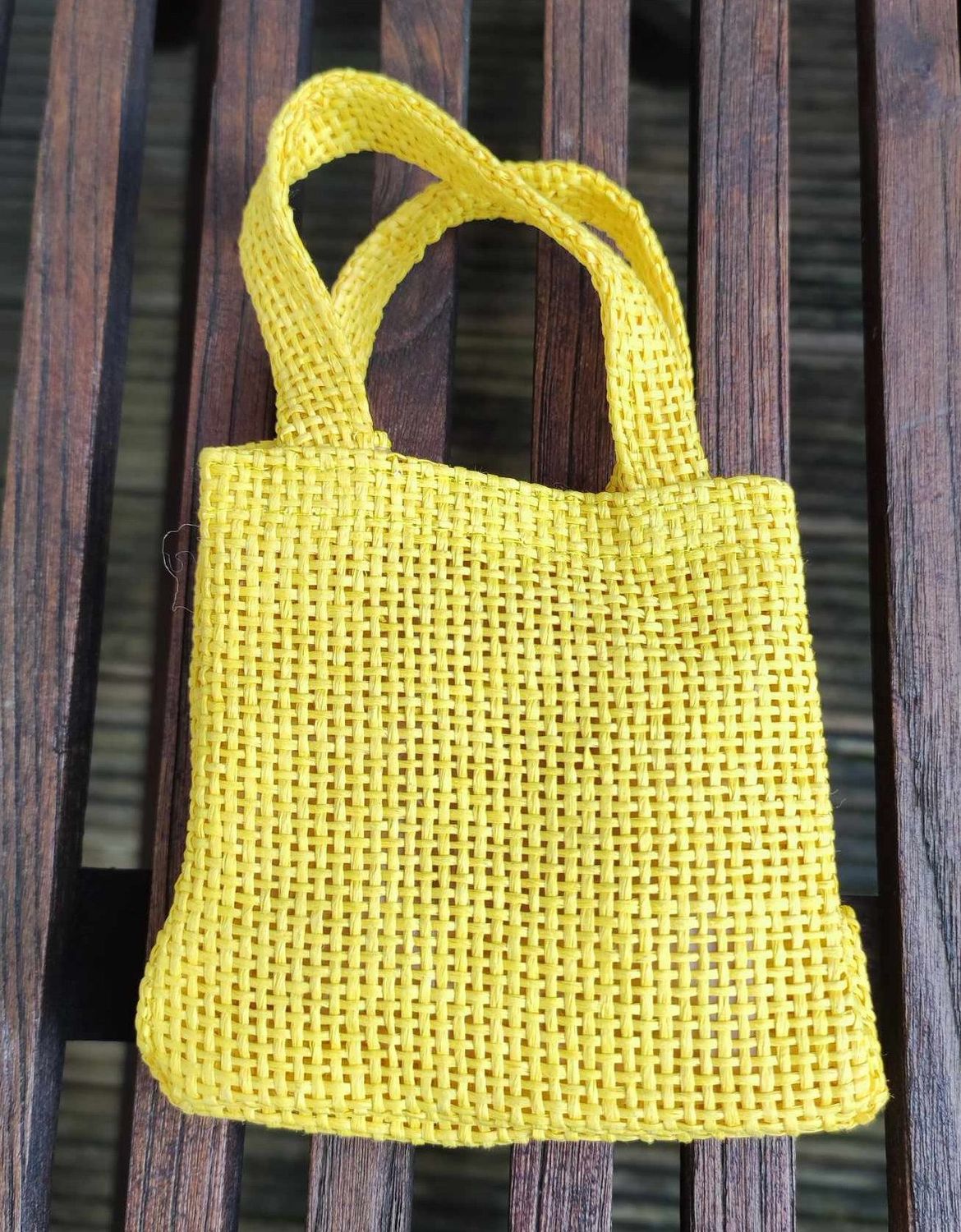 Einkaufstasche Gelb. (Für 40 cm Bären). Tasche aus Sisal. Dekoartikel