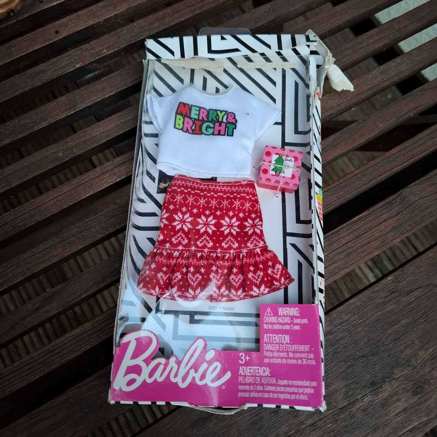 Mini- Kleidung Set. Gebraucht. Polyester. Dekoartikel