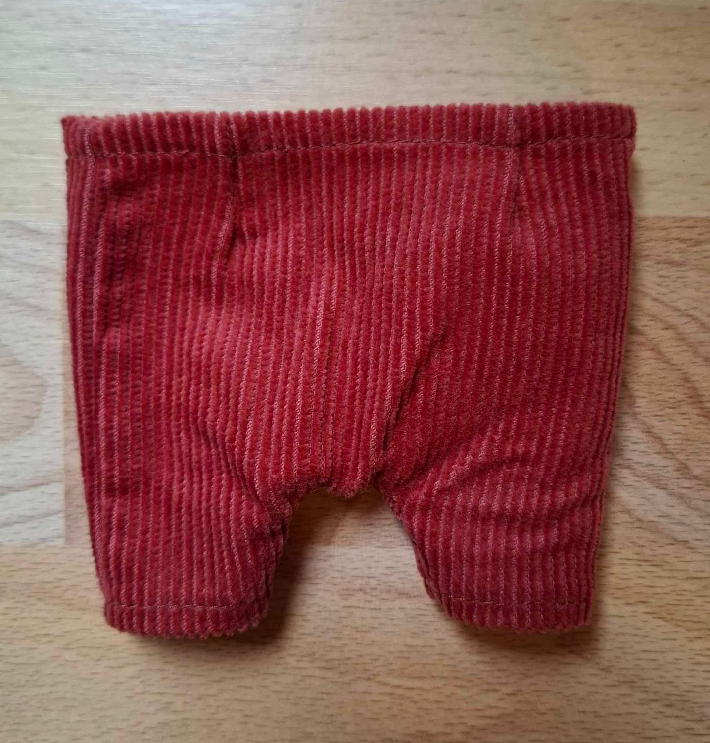 Hose.  Rotbraun (für23 cm Bären). Gebraucht. Baumwolle. Dekoartikel