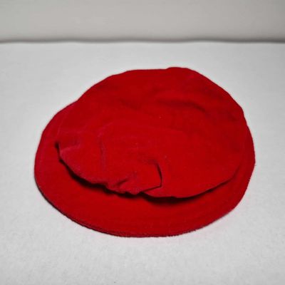 Roter Hut  fuer 40 cm Baeren. Baumwolle