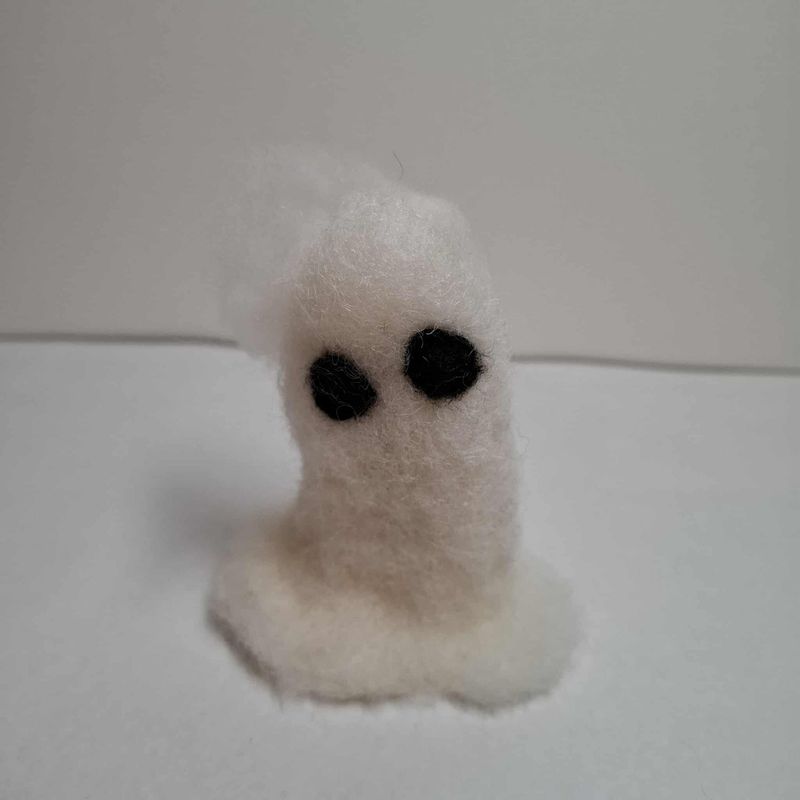 Miniatur Gespenst. Halloween Dekoration Miniatur Gespenst. Halloween Dekoration