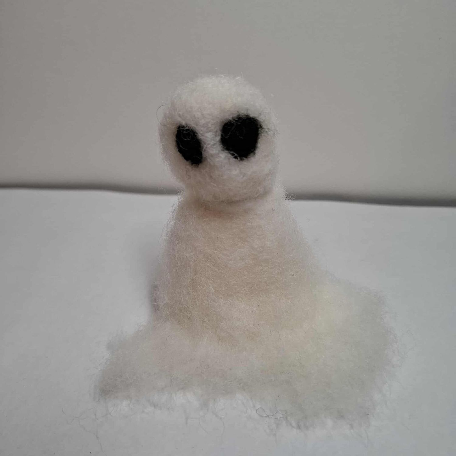 Miniatur Gespenst. Halloween 