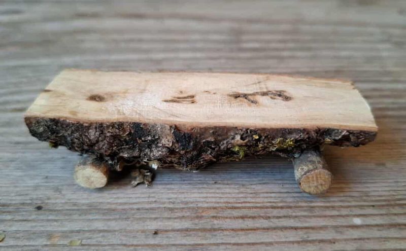 Miniatur Bank aus Holz Miniatur Bank aus Holz