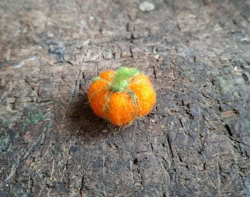 Mini Kuerbis gefilzt