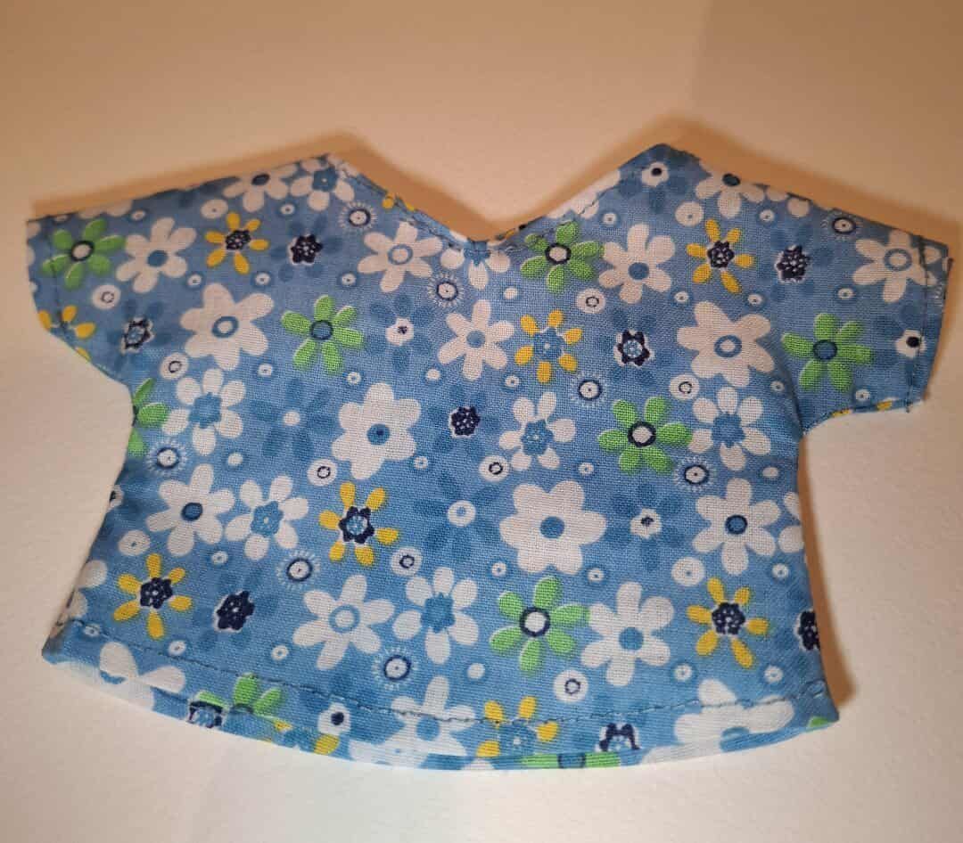 Ein kleines T-Shirt fuer 23 cm Philomena Kloss Baeren Ein kleines T-Shirt fuer 23 cm Philomena Kloss Baeren