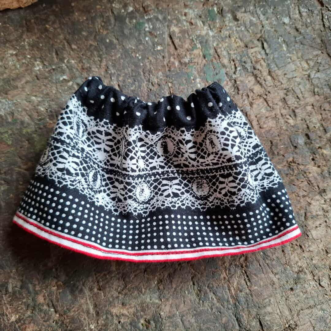 Vintage Rock fuer 23 cm Philomena Kloss Baer Vintage Rock fuer 23 cm Philomena Kloss Baer